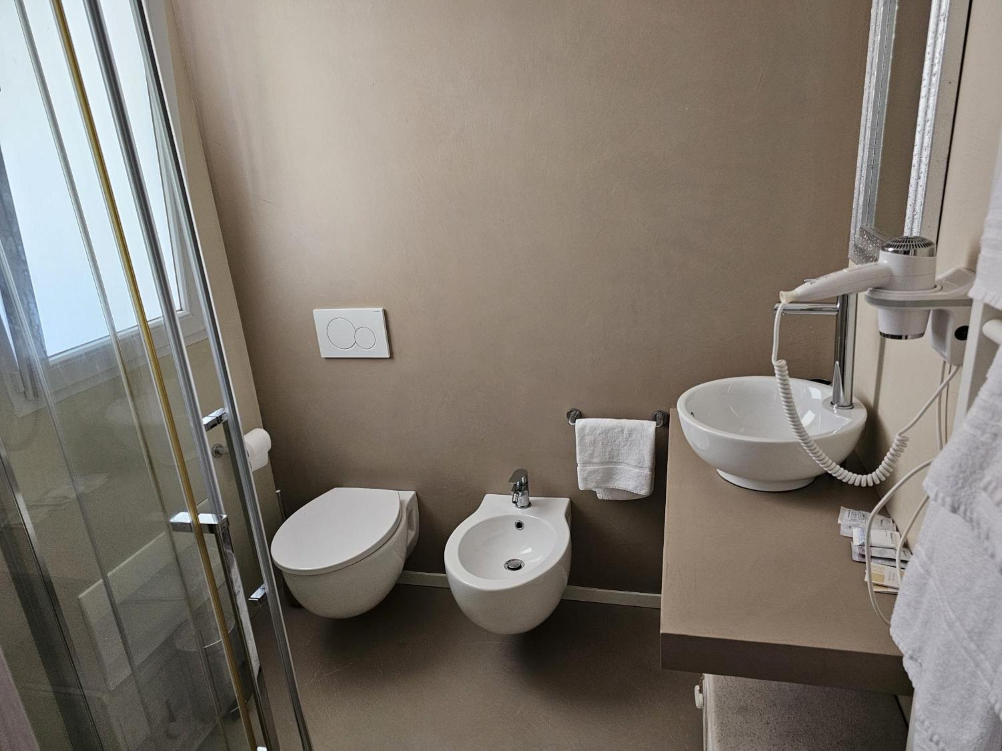 Venus Suites チェルヴィア エクステリア 写真
