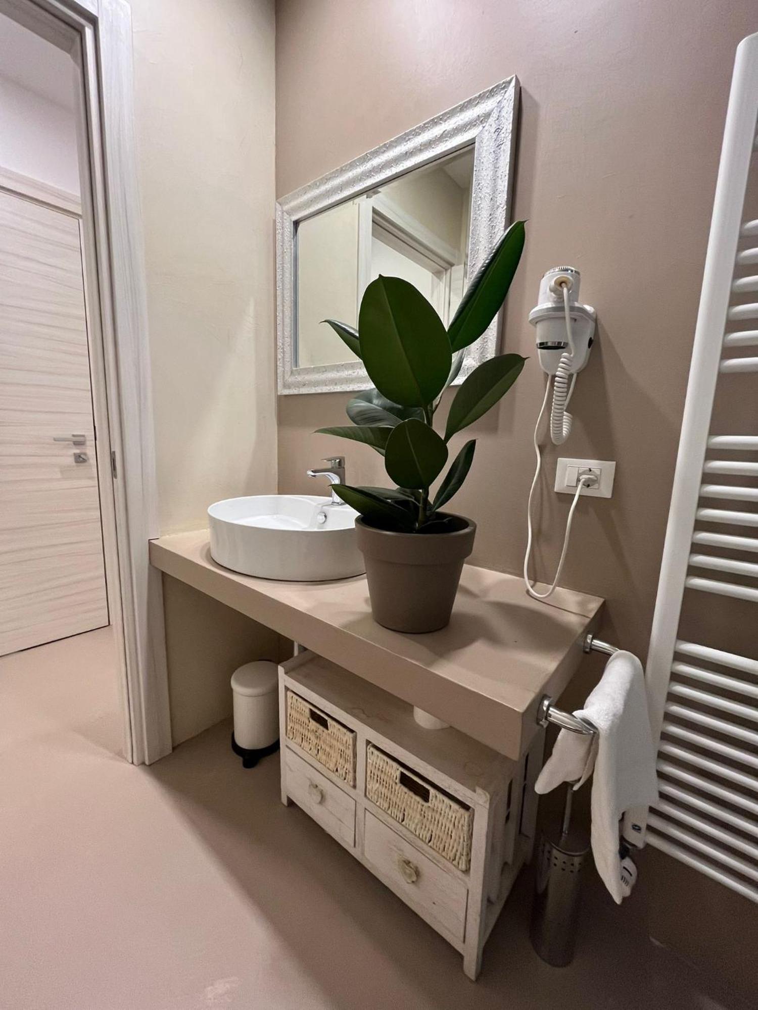 Venus Suites チェルヴィア エクステリア 写真