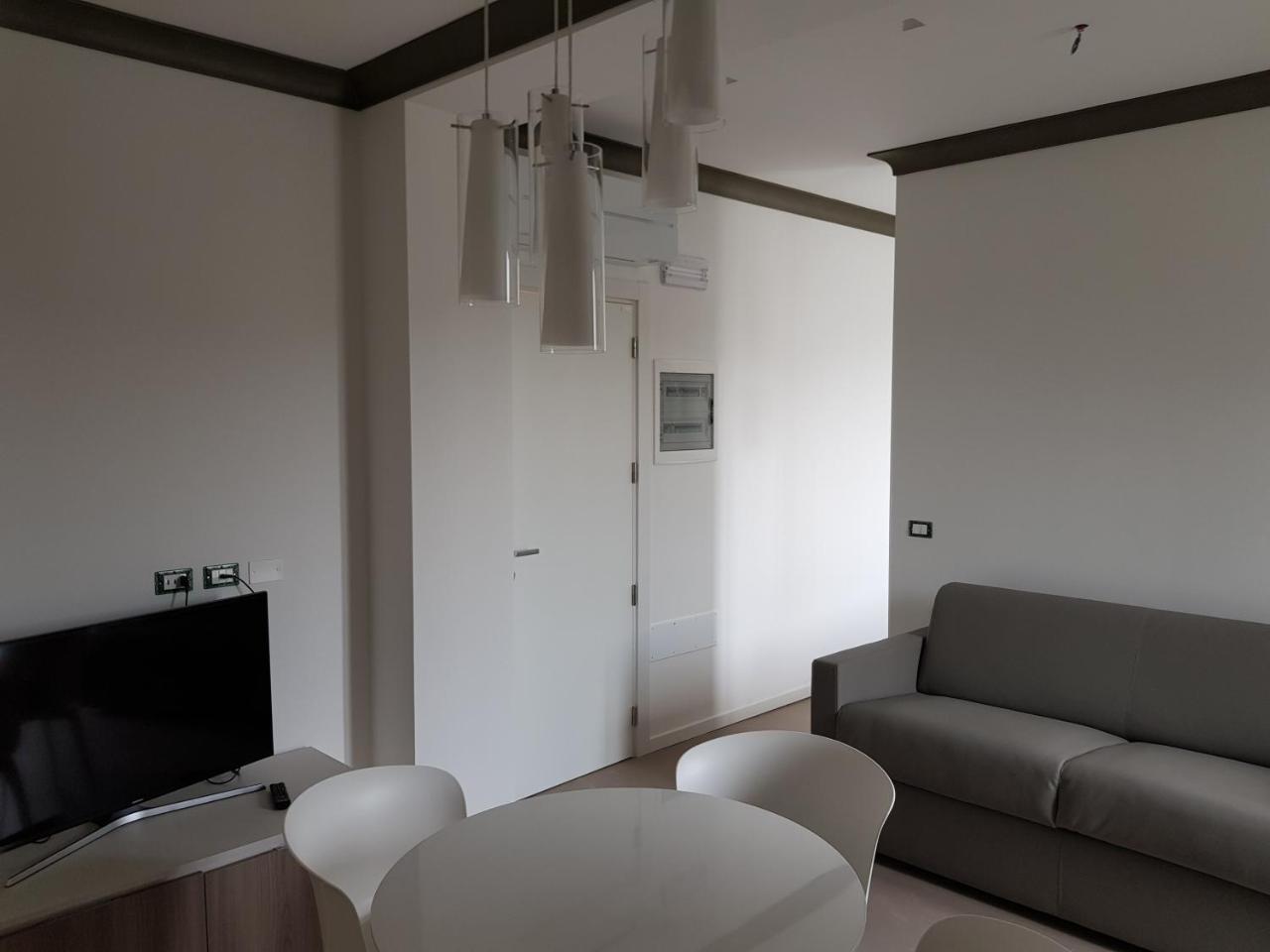 Venus Suites チェルヴィア エクステリア 写真